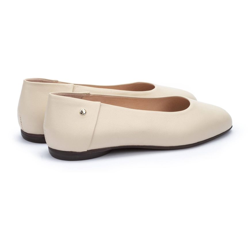 Beige Pikolinos ALMERIA Women's Ballet Flats | PLGH4T382