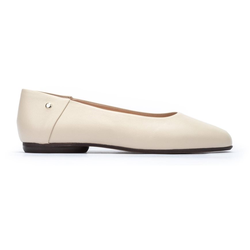 Beige Pikolinos ALMERIA Women\'s Ballet Flats | PLGH4T382