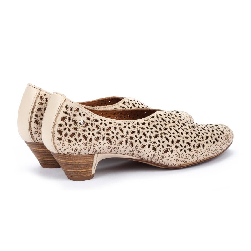 Beige Pikolinos ELBA Women's Court Shoes | JN1QT2614