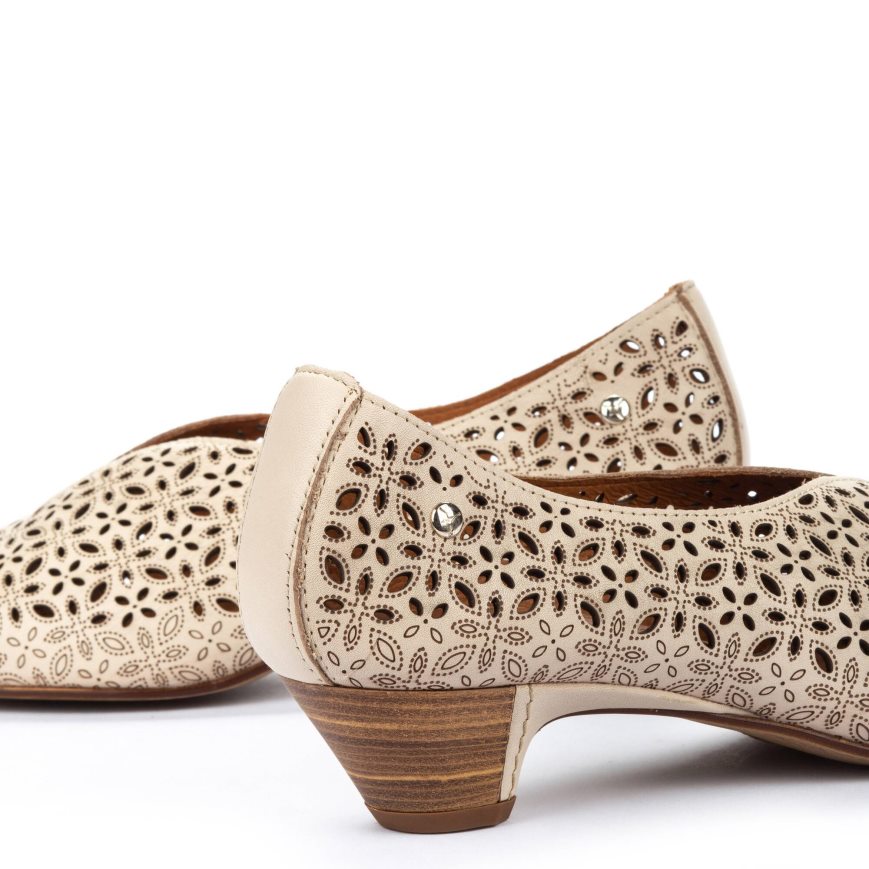 Beige Pikolinos ELBA Women's Court Shoes | JN1QT2614