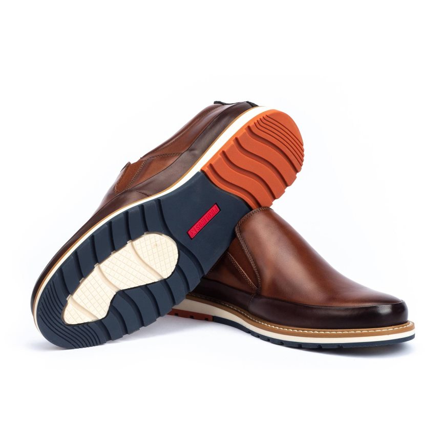 Brown Pikolinos BERNA Men's Moccasins | ELSY89047