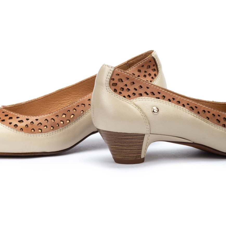 Brown Pikolinos ELBA Women's Pumps | O1LG68307