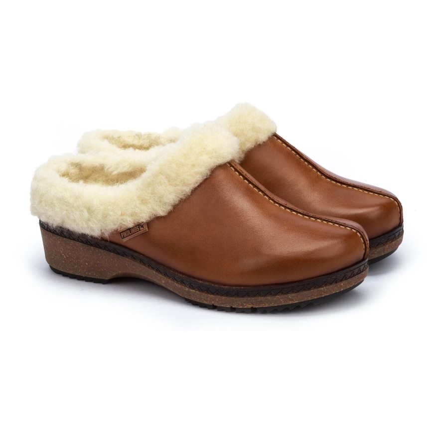 Brown Pikolinos GRANADA Women's Clogs | OWLE01489