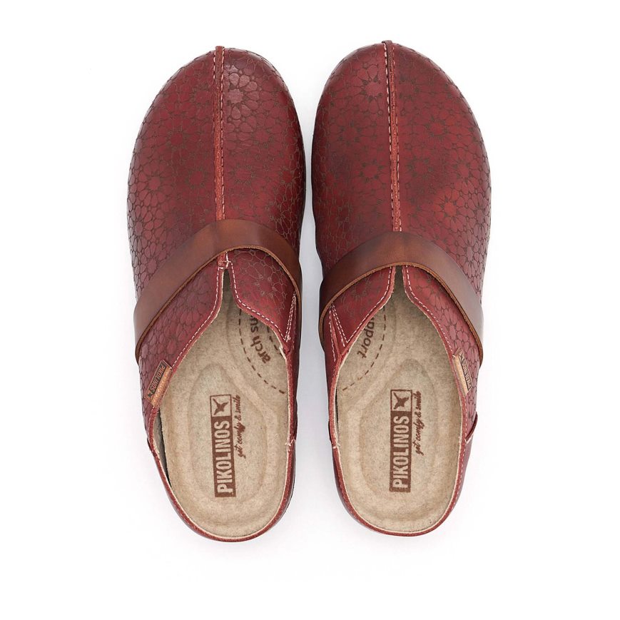 Burgundy Pikolinos GRANADA Women's Clogs | FCYA94830