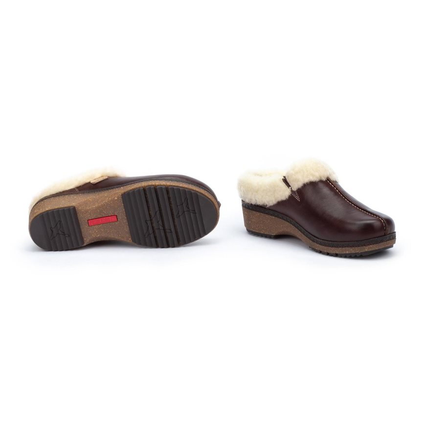 Chocolate Pikolinos GRANADA Women's Clogs | VMAJ9T307