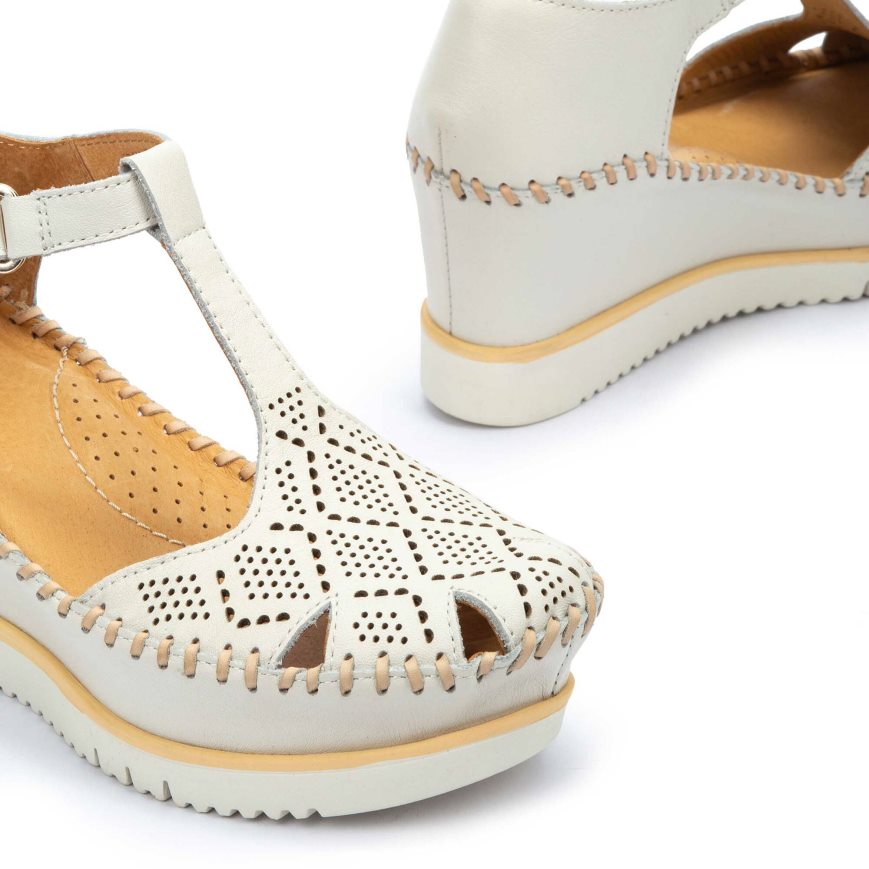 White Pikolinos AGUADULCE Women's Wedge Sandals | U1AW72819