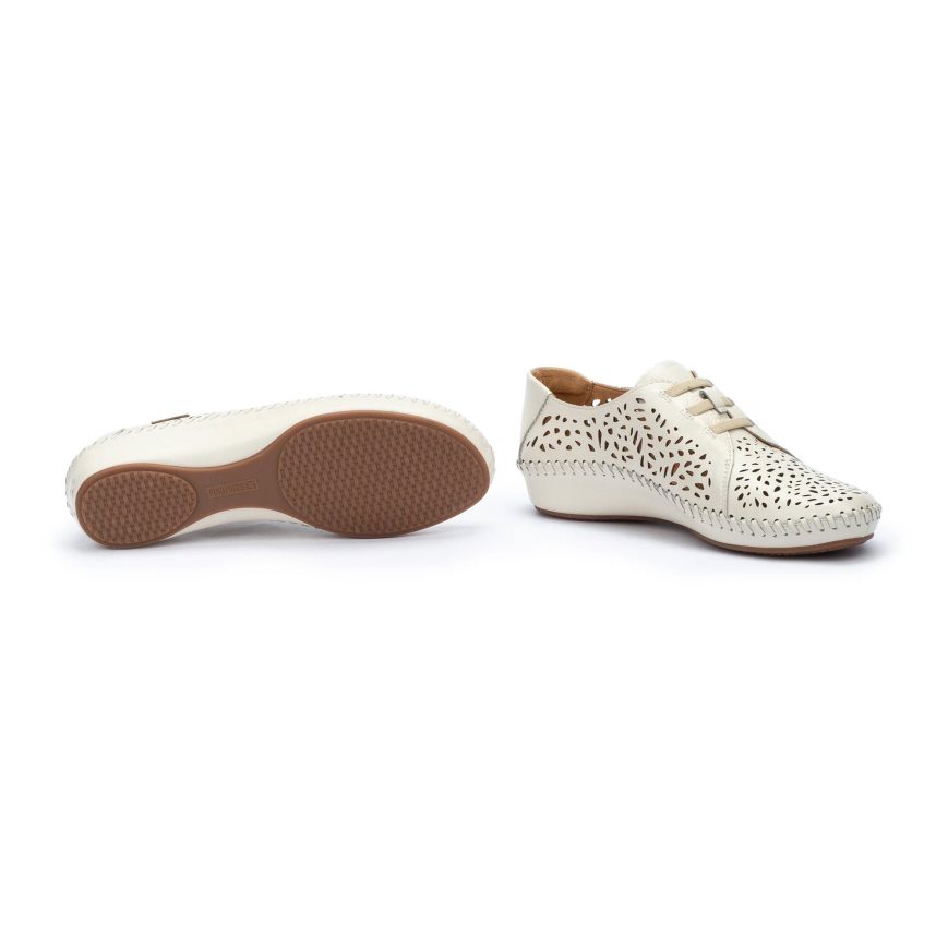 White Pikolinos P. VALLARTA Women's Loafers | APEN183T2