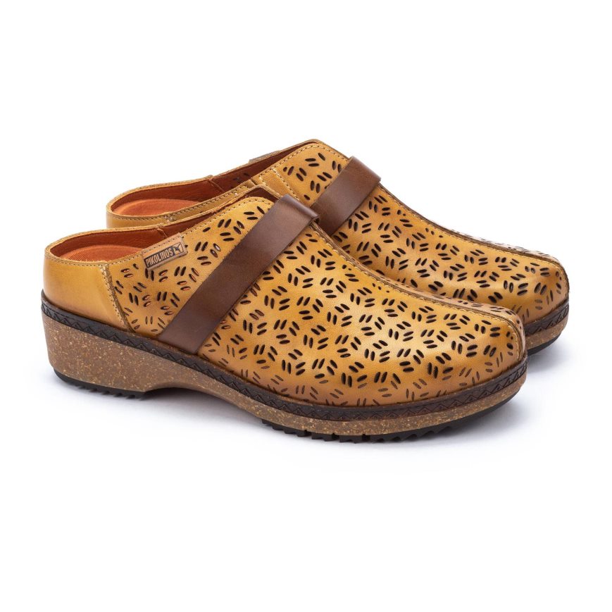 Yellow Pikolinos GRANADA Women's Clogs | YQIU290T1